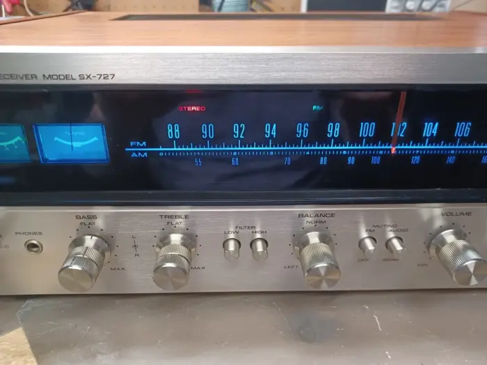 Pioneer SX-727 Stereo AM/FM Receiver - Image 2