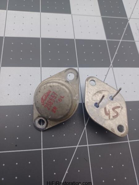Toshiba 2SB557 transistor