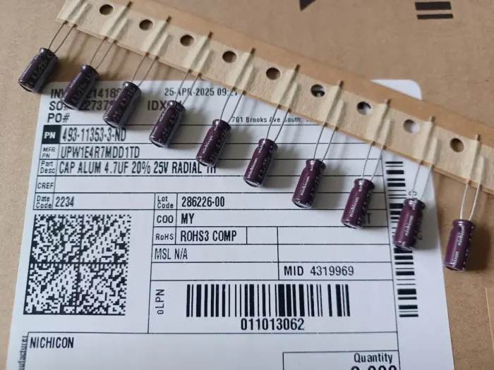 10 New Nichicon UPW 4.7uf 25V Radial Capacitors low-impedance