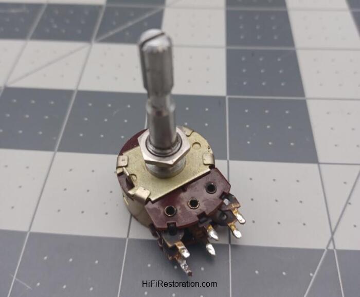Sansui 551 Pot Part # 1011030