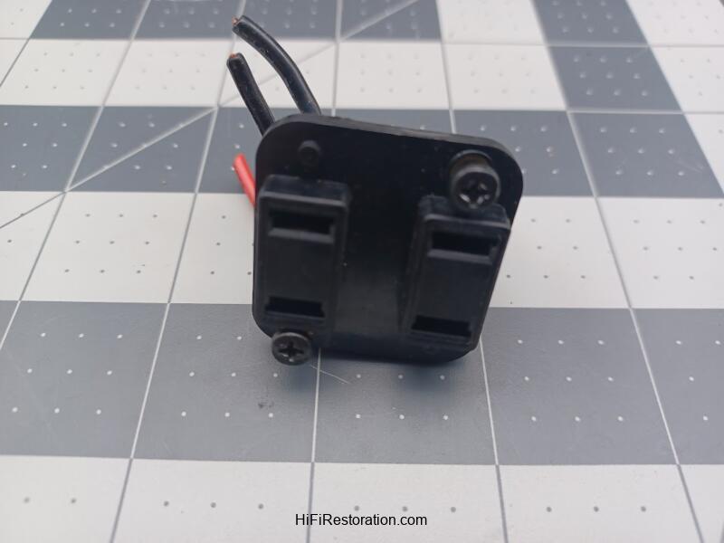 Pioneer SX-535 AC socket.  Part # AKP-004