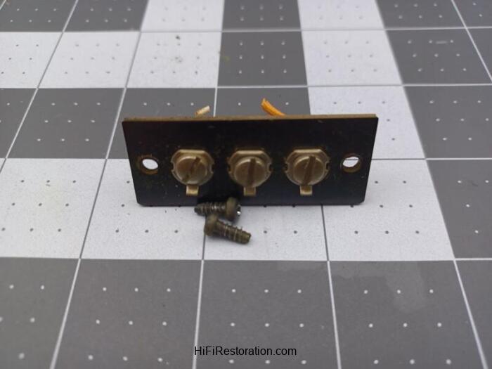 Sanyo DCX 3500K Antenna Terminal