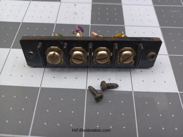Sanyo DCX 3500K Speaker Terminal