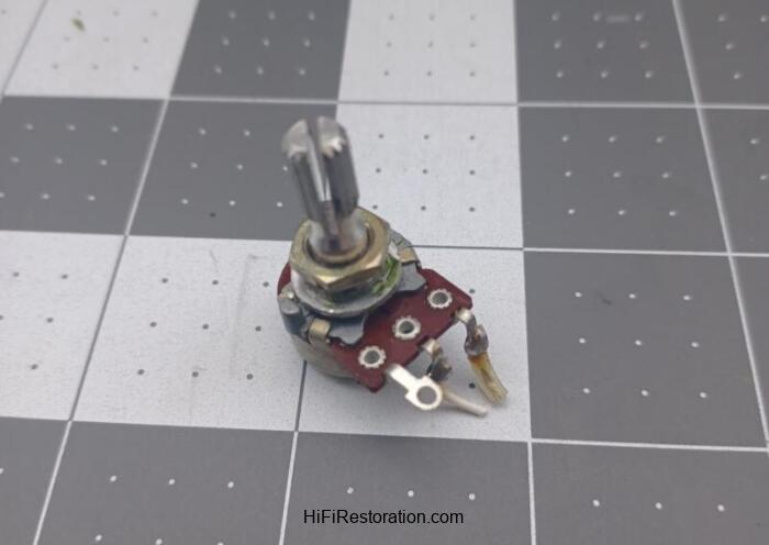 Sanyo VTR-1375 ALPS 58S-T-21400 250 kOhm pot