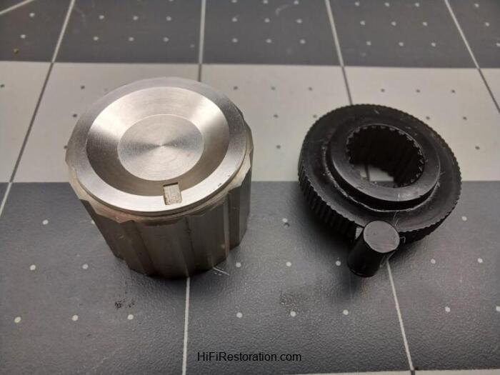 Sansui QR-6500 Bass / Treble  Knob Assembly