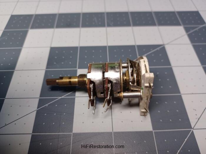 McIntosh Potentiometer with switch Part #134-240 NOS