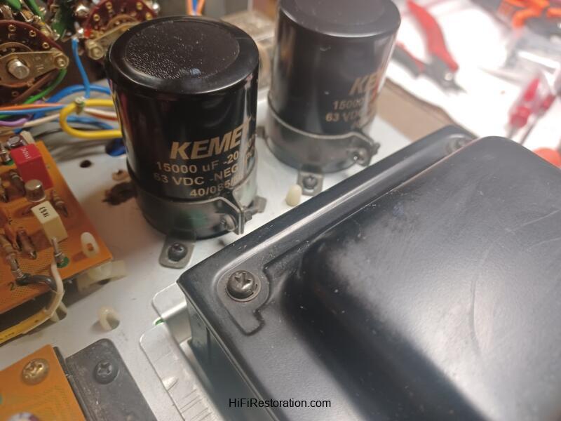 Pioneer SA-8100 Stereo Amplifier - Image 4