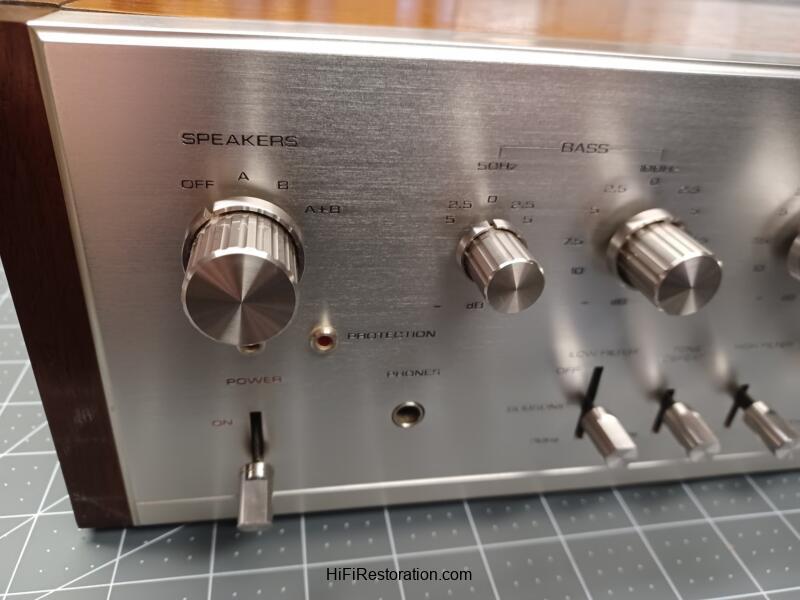 Pioneer SA-8100 Stereo Amplifier - Image 10